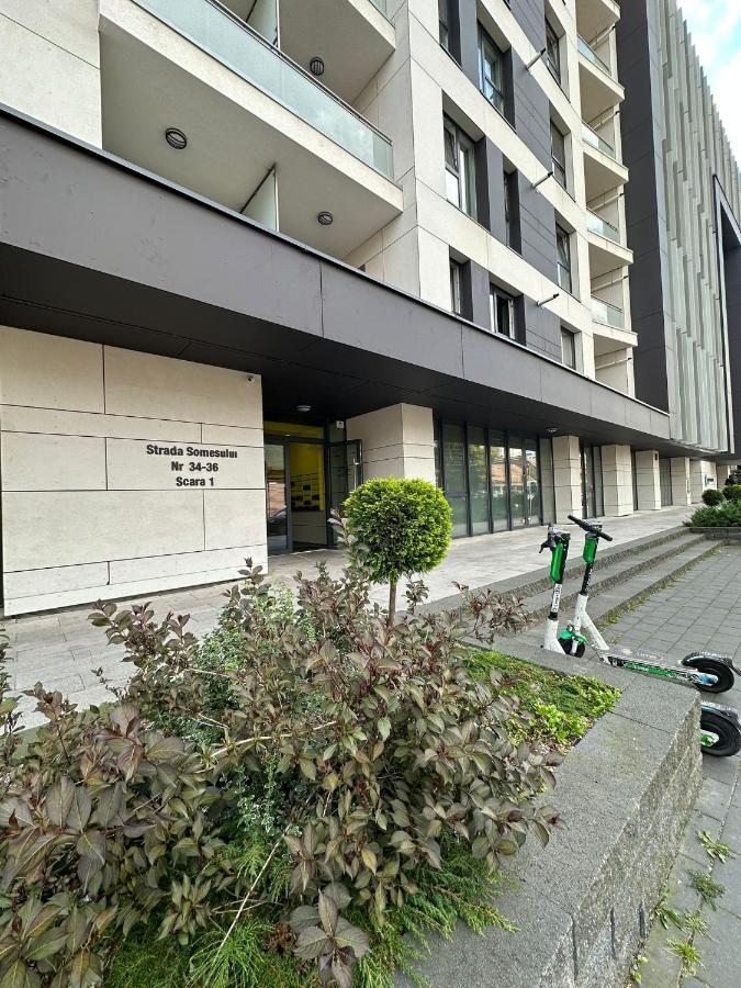 Kharisma Apartment-Free Parking-Ultracentral Cluj-Napoca Eksteriør billede