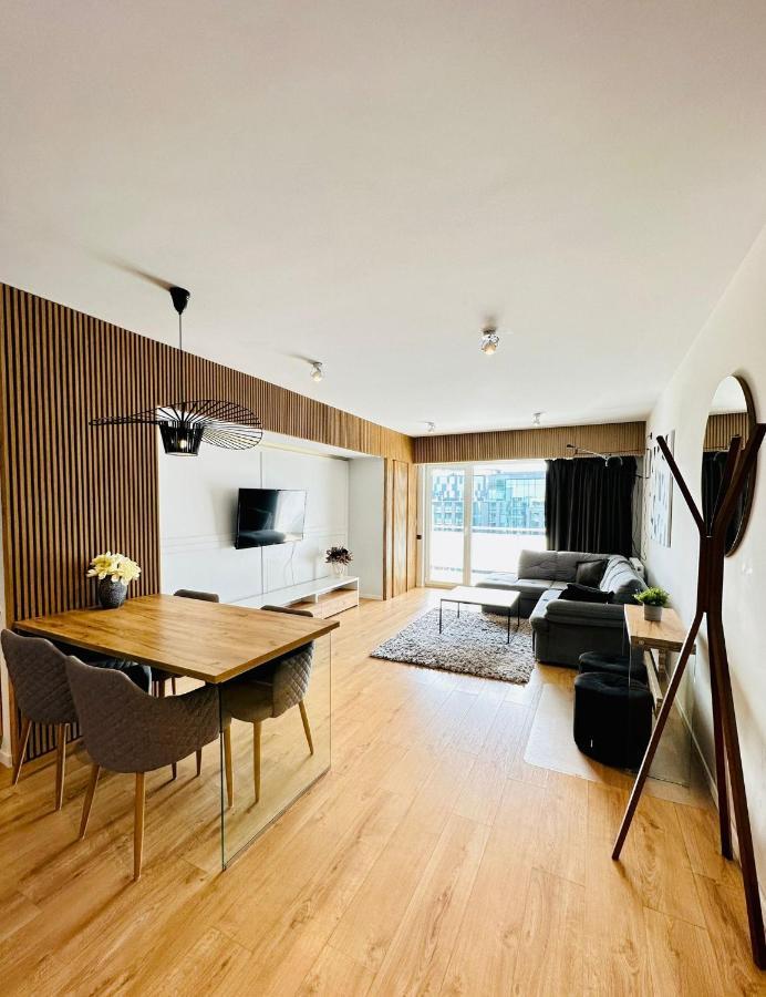 Kharisma Apartment-Free Parking-Ultracentral Cluj-Napoca Eksteriør billede