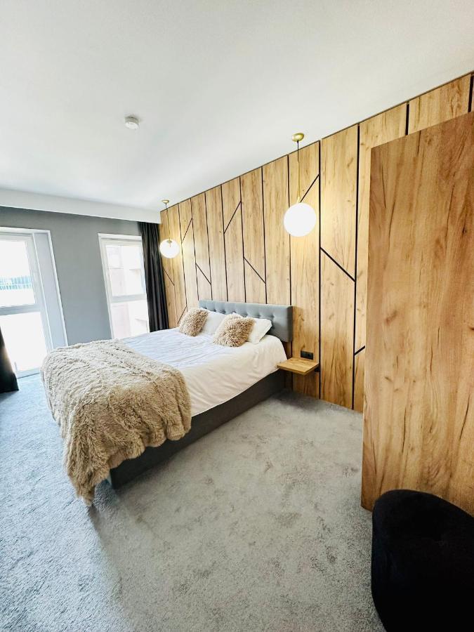 Kharisma Apartment-Free Parking-Ultracentral Cluj-Napoca Eksteriør billede